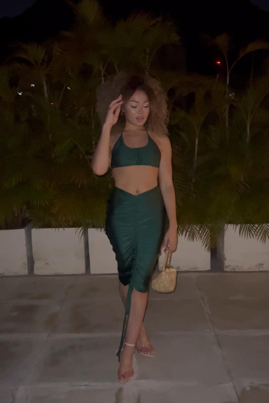 emerald green scrunch two piece set